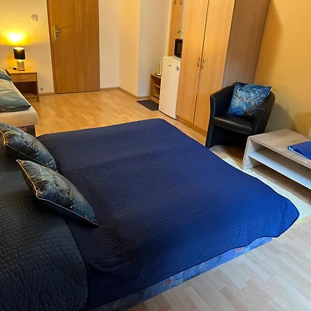 Nikol Guest house
